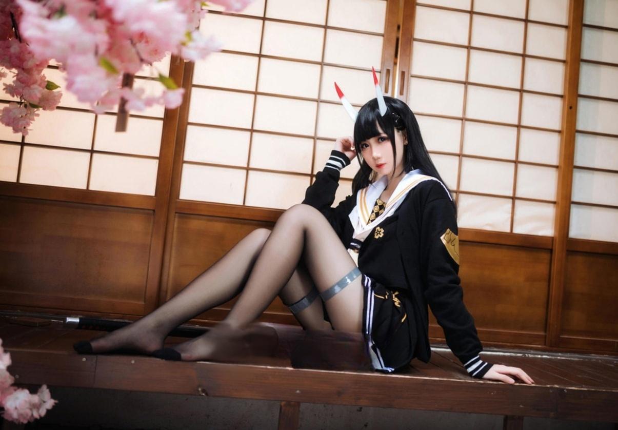 焖焖碳 碧蓝航线 貅-性感美女